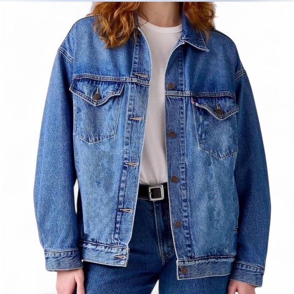 LEVI’S Premium Denim Trucker Jacket {XS} - Picture 1 of 6